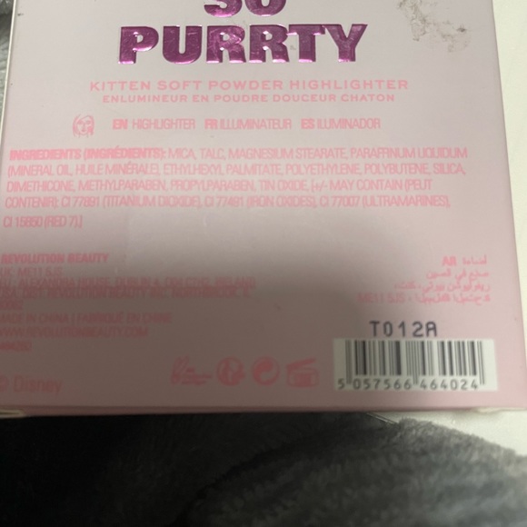 BNIB highlighter in the shade “madame”. Disney aristocrats version - Picture 3 of 3